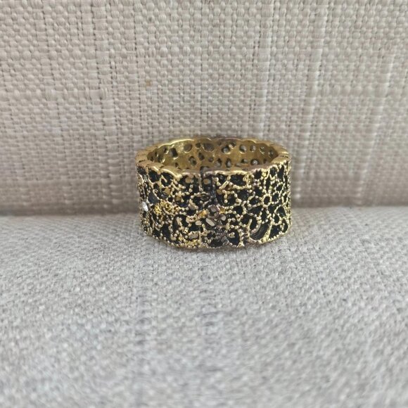 Fashion Ring Band Gold Tone Antique Style Finger Band Unisex Size 9.5 Unbranded - Picture 7 of 10